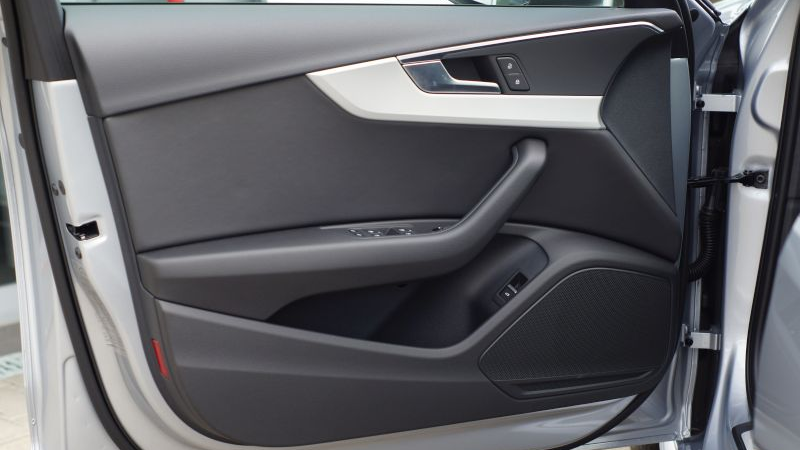 Obrázok A4 advanced 35 TDI STR