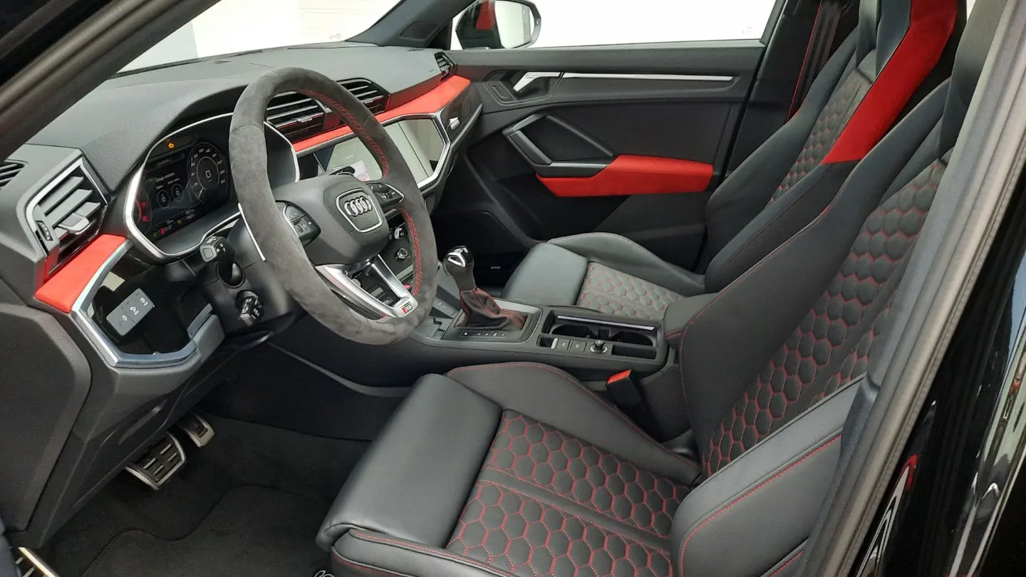 Obrázok RS Q3 2.5 TFSI quattro STR