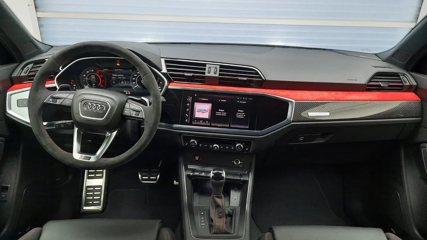 RS Q3 2.5 TFSI quattro STR