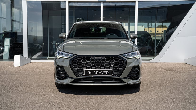Obrázok Q3 Sportback Sline 35 TFSI STR