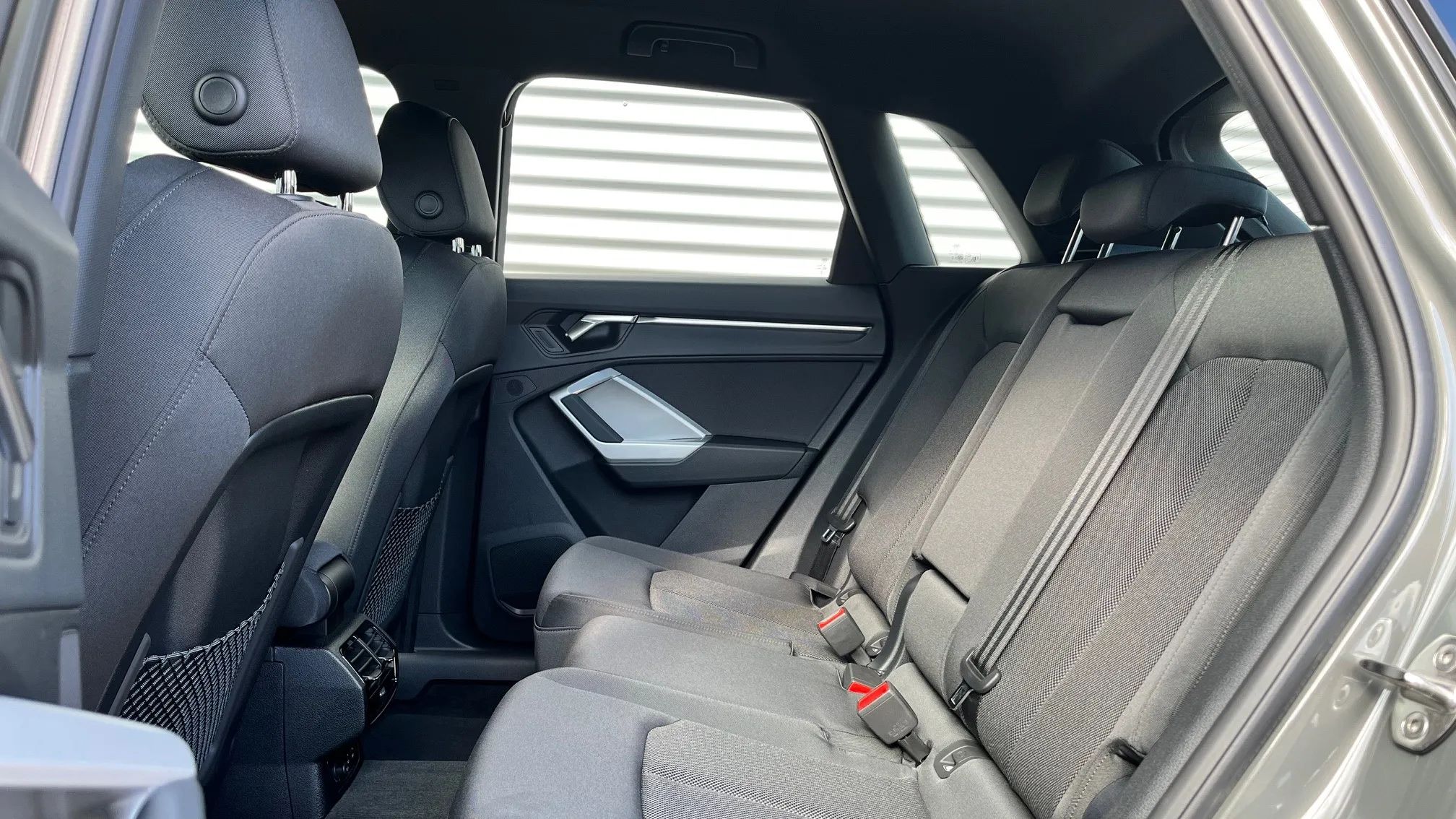 Obrázok Q3 advanced 40 TFSI quattro STR