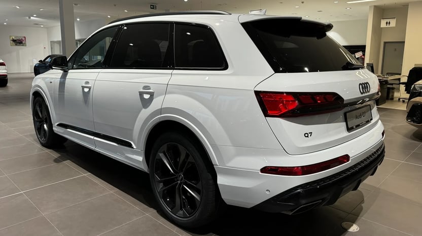 Obrázok Q7 S line 50 TDI quattro TT8