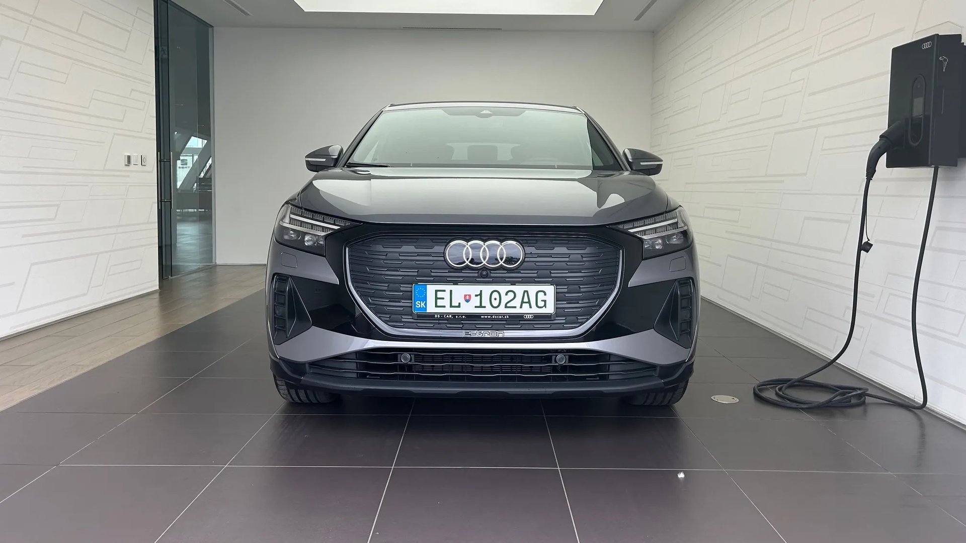 Q4 Sportback 45 e-tron