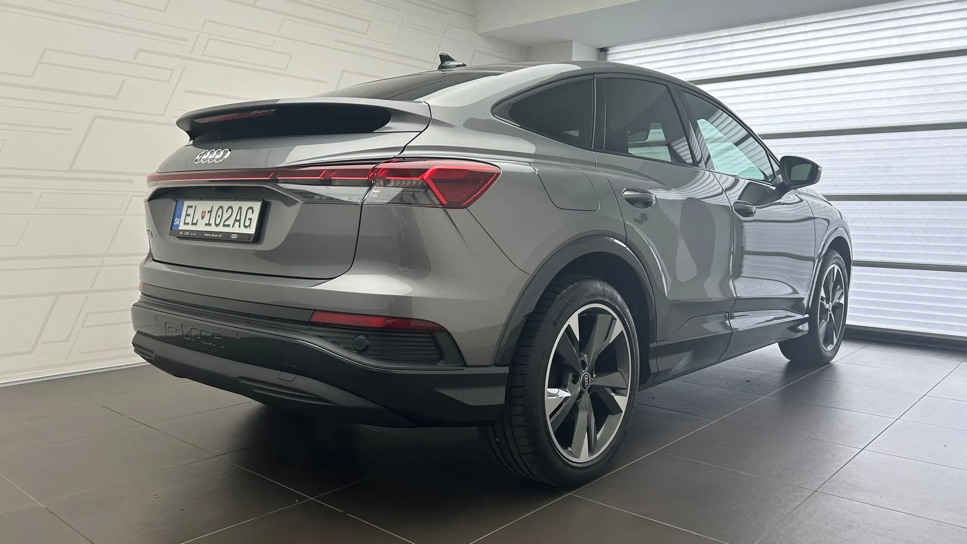 Q4 Sportback 45 e-tron
