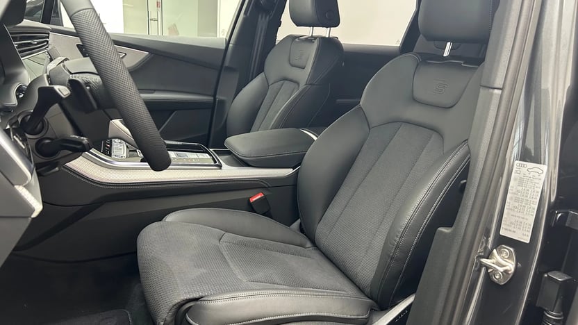 Obrázok Q7 S line 50 TDI quattro TT8