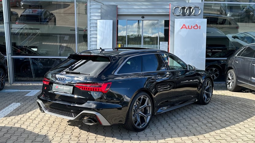 RS6 Avant performance TFSI quattro TT8