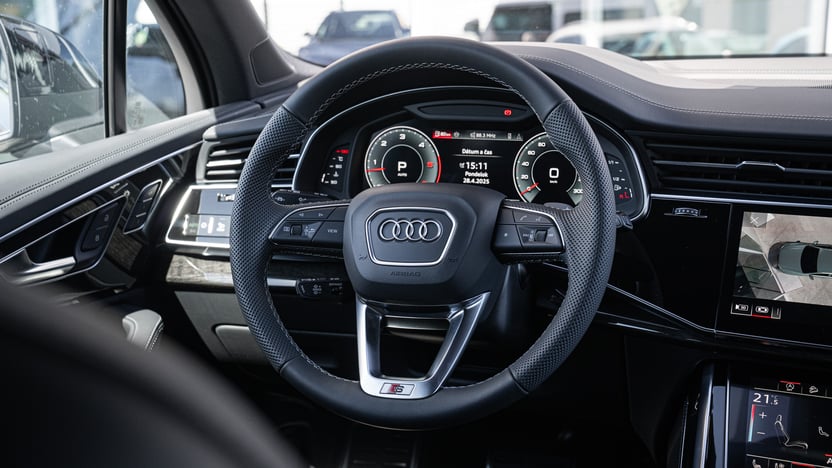 Obrázok Q7 S line 50 TDI quattro TT8