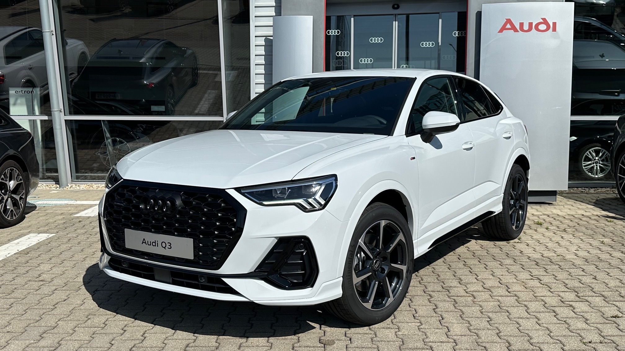 Obrázok Q3 Sportb. Sport edition 40 TFSI quattro