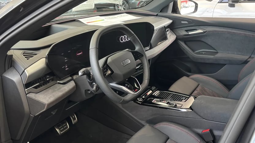 Obrázok Q6 SUV e-tron quattro