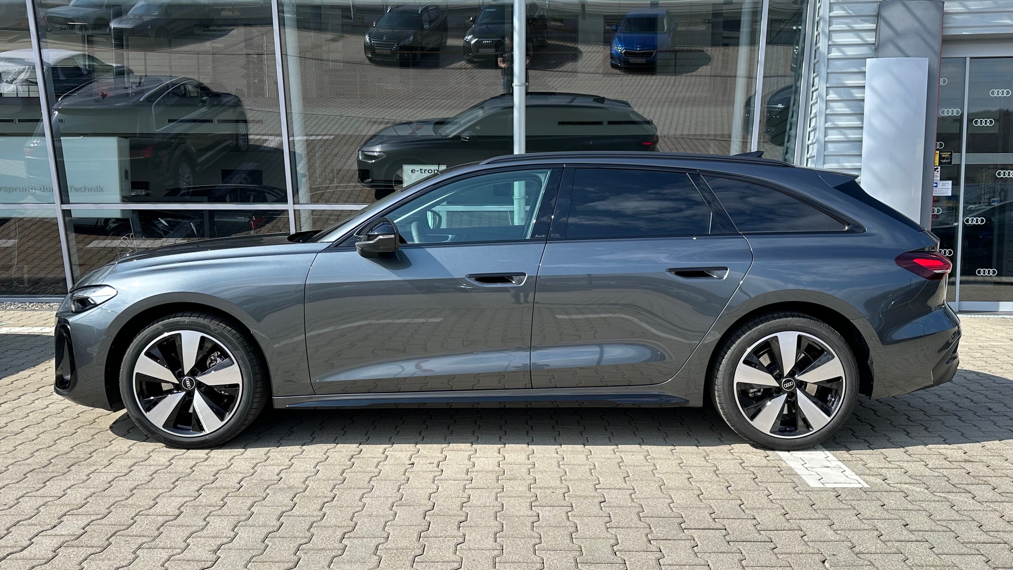 Obrázok A5 Avant TDI quattro 150kW STR