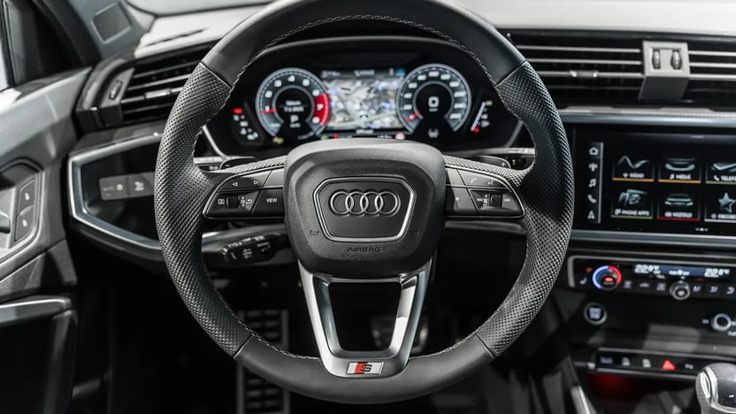 Obrázok Q3 Sportb. Sport edition 40 TFSI quattro