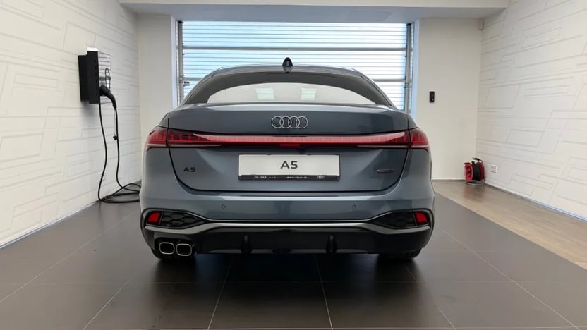Obrázok A5 Limuzína TDI quattro 150kW STR
