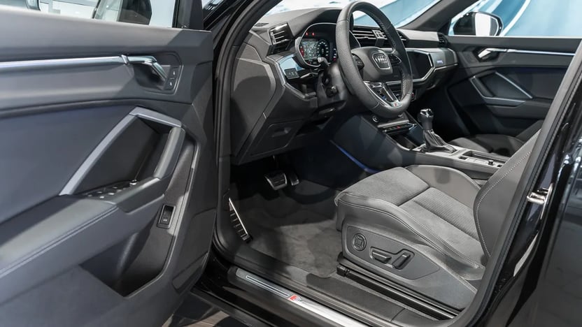 Obrázok Q3 Sport edition 40 TFSI quattro STR