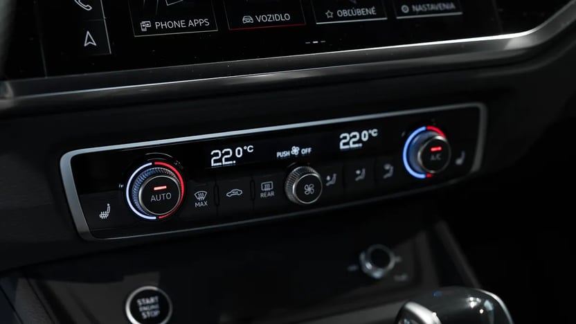 Obrázok Q3 Sport edition 40 TFSI quattro STR