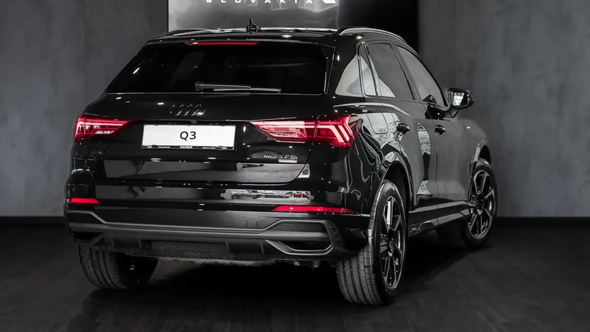 Obrázok Q3 Sport edition 40 TFSI quattro STR