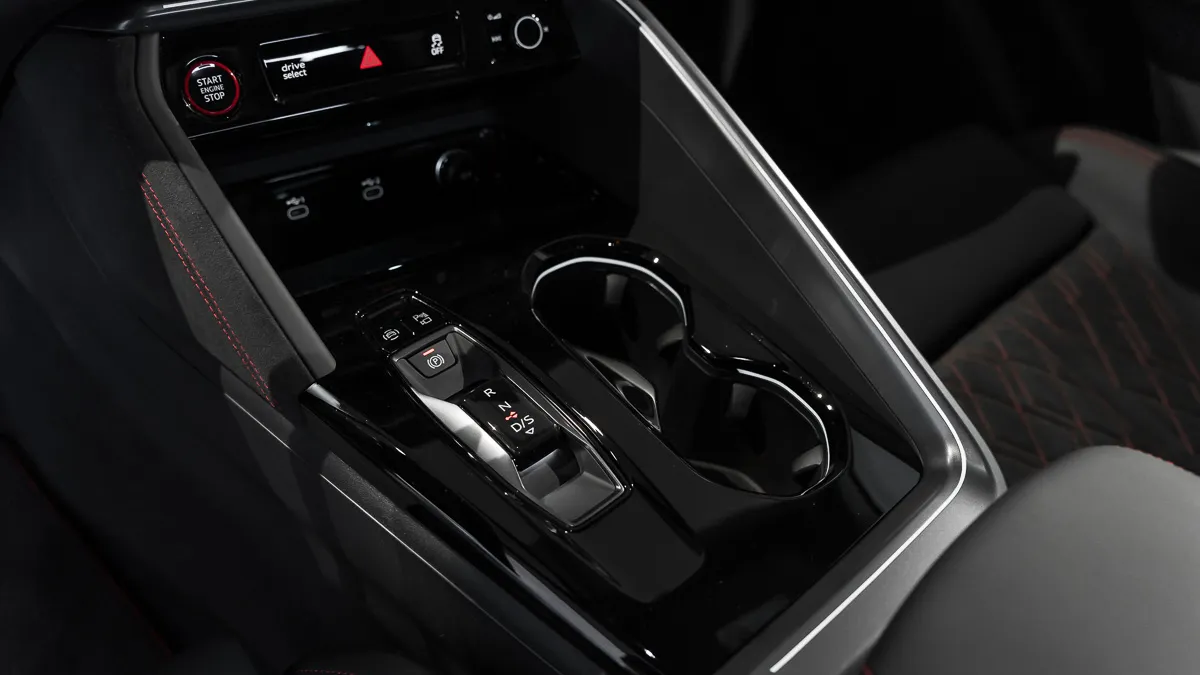 Obrázok Q5 SUV TDI quattro 150kW STR