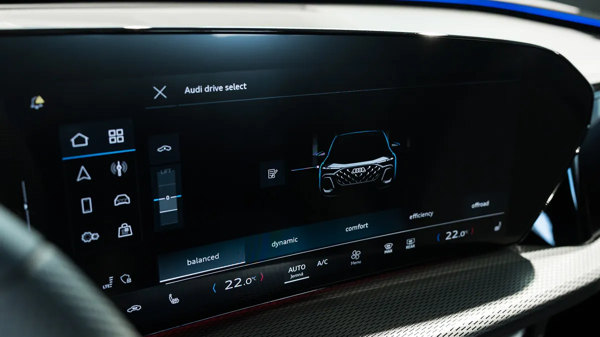 Obrázok Q5 SUV TDI quattro 150kW STR