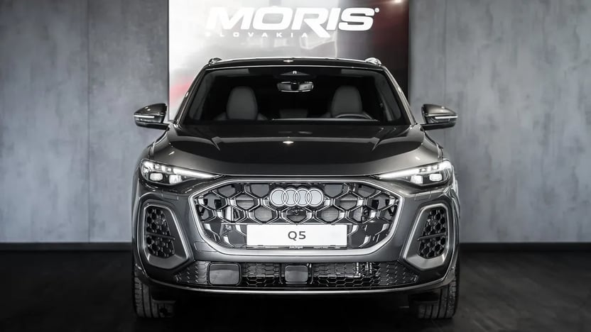 Obrázok Q5 SUV TDI quattro 150kW STR