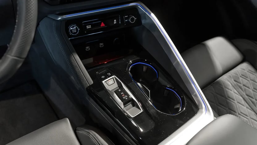Obrázok Q5 SUV TDI quattro 150kW STR
