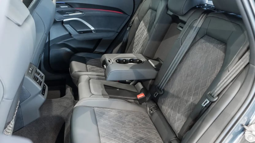 Obrázok Q5 SUV TDI quattro 150kW STR