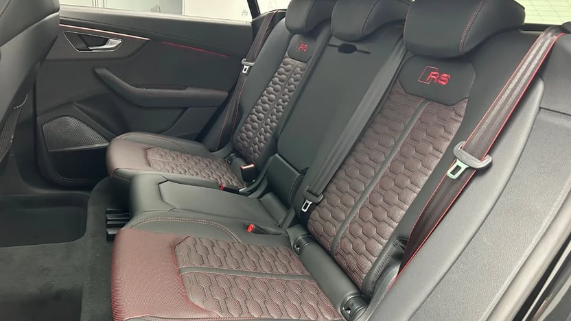 Obrázok RSQ8 performance TFSI quattro