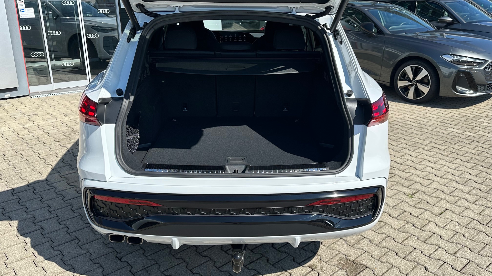 Obrázok Q5 SUV TDI quattro 150kW STR