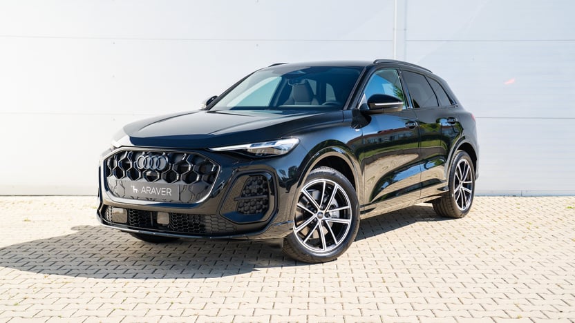 Obrázok Q5 SUV TDI quattro 150kW STR