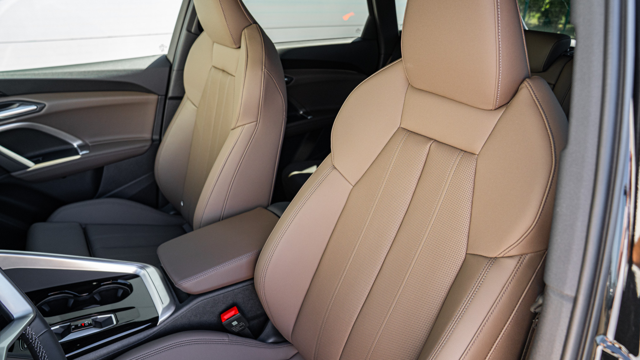 Obrázok Q5 SUV TDI quattro 150kW STR