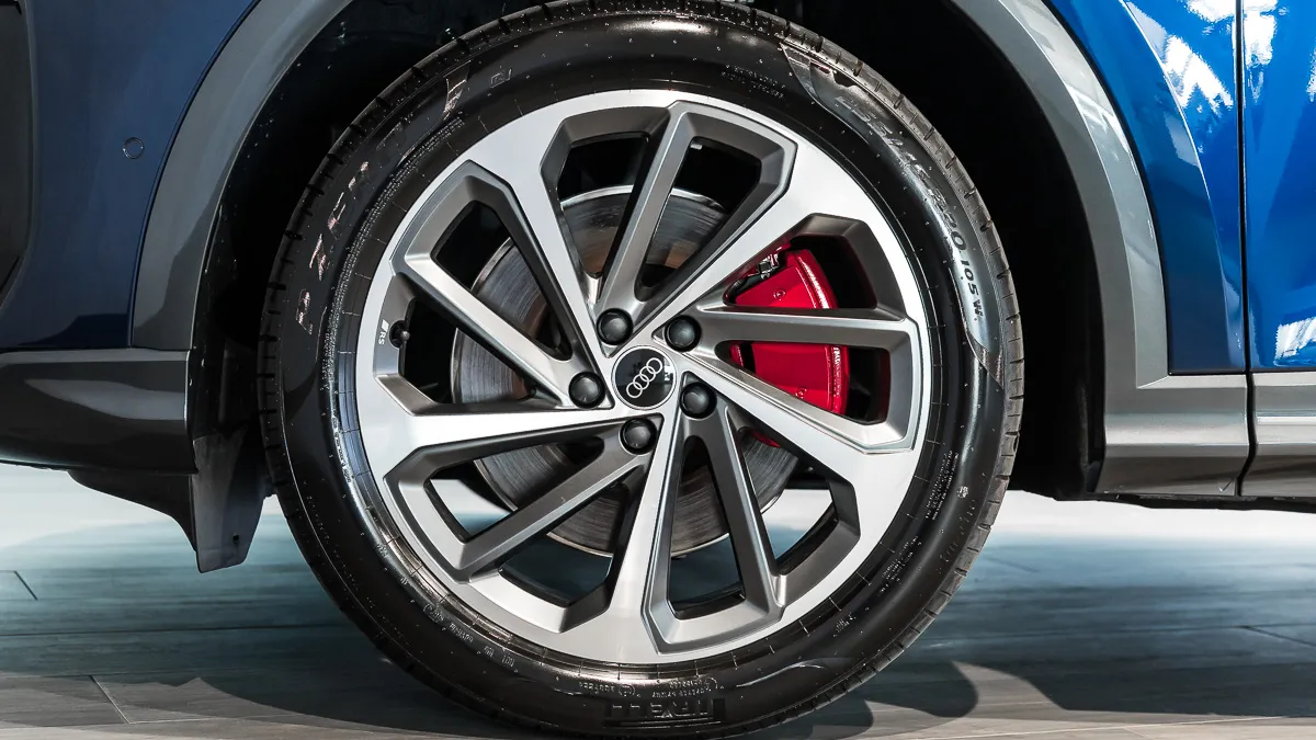 Obrázok Q5 SUV TDI quattro 150kW STR