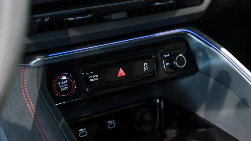 Obrázok Q5 SUV TDI quattro 150kW STR