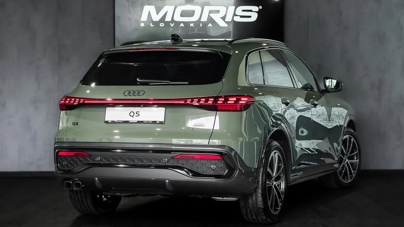 Obrázok Q5 SUV TDI quattro 150kW STR
