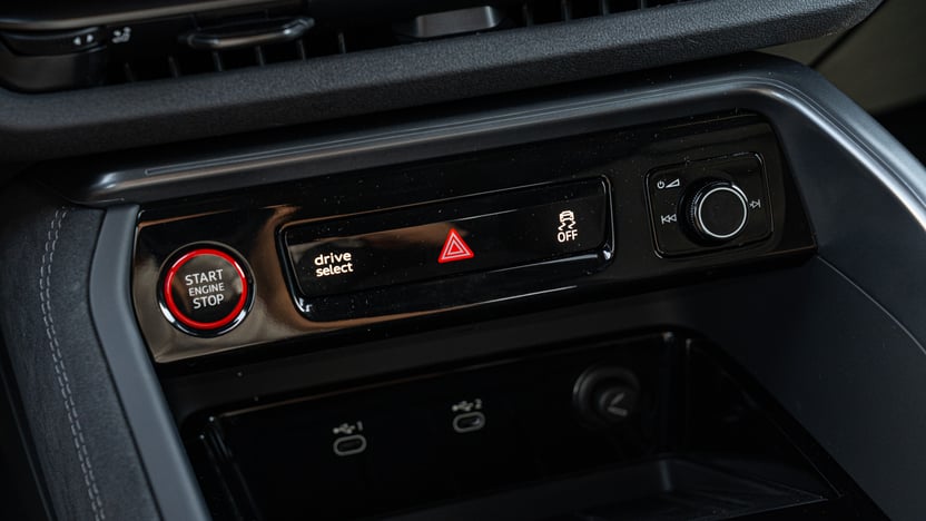 Obrázok Q5 SUV TDI quattro 150kW STR