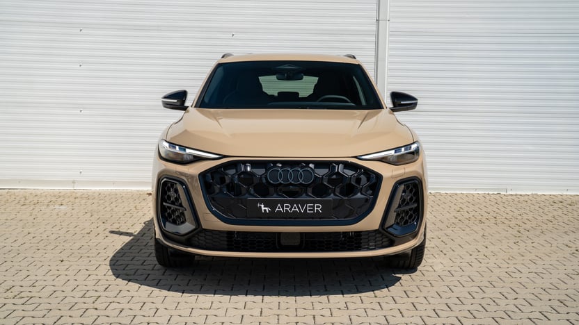 Obrázok Q5 SUV TDI quattro 150kW STR