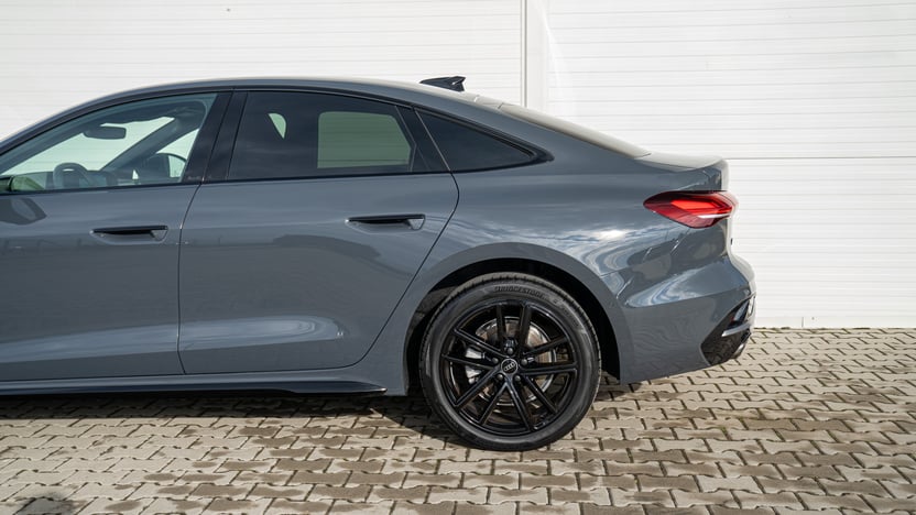 Obrázok A5 Limuzína TFSI 110kW STR