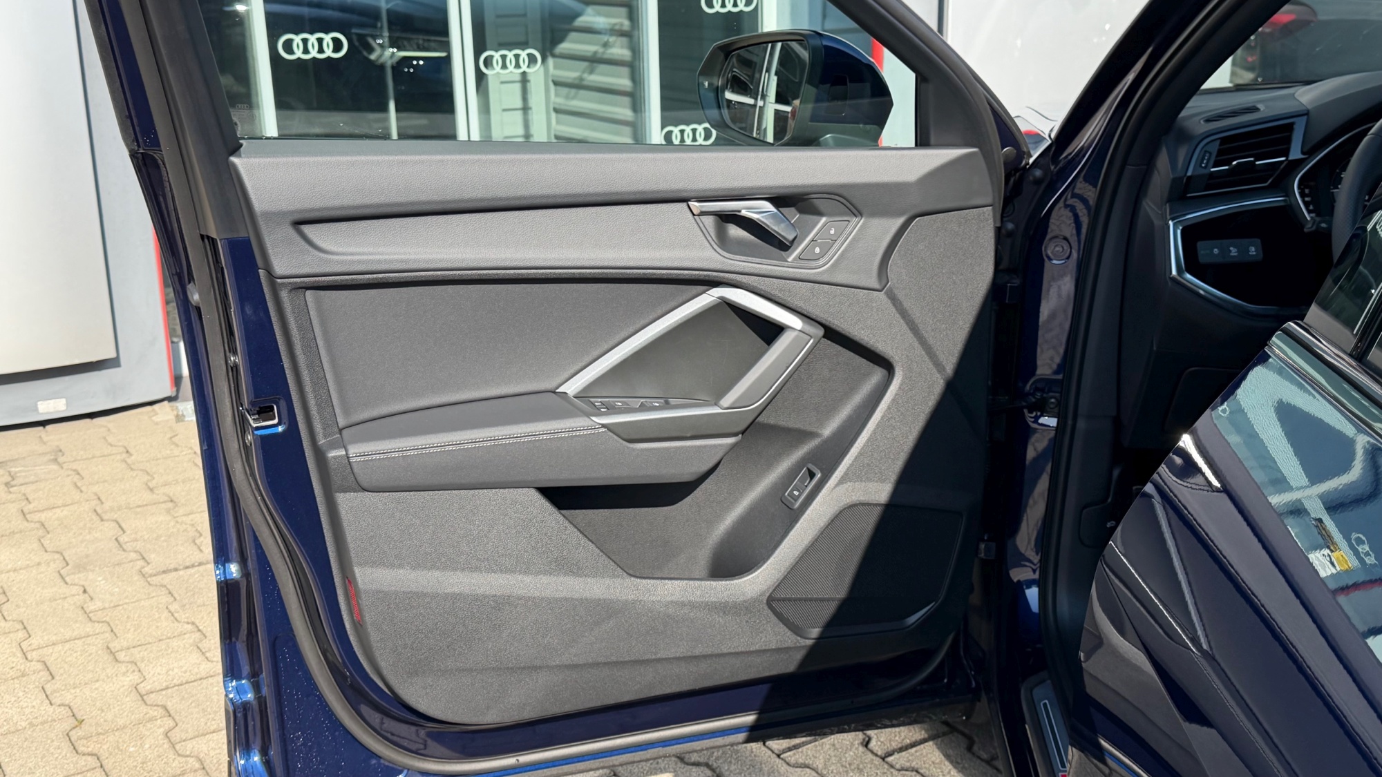 Obrázok Q3 Sportb. Sport edition 40 TFSI quattro