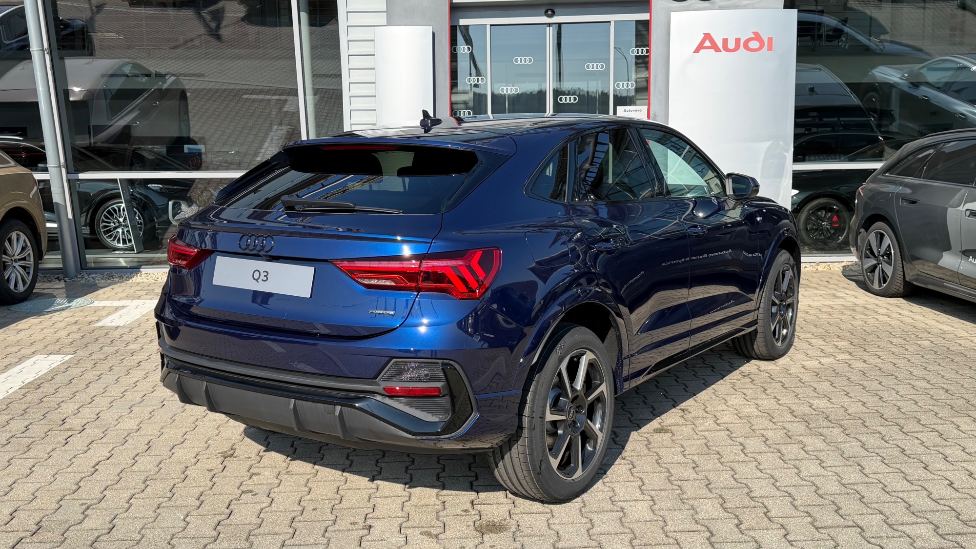 Obrázok Q3 Sportb. Sport edition 40 TFSI quattro