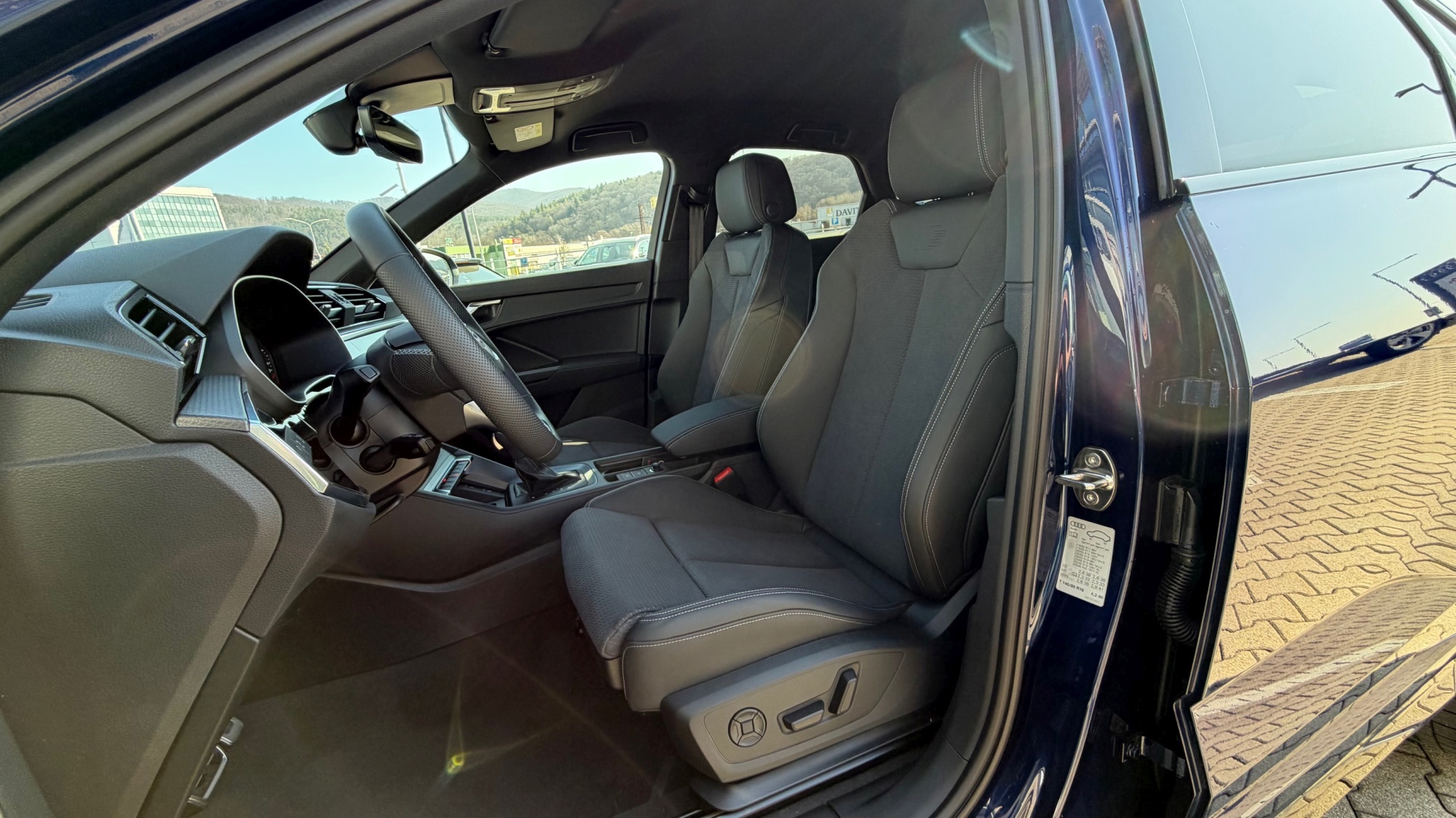 Obrázok Q3 Sportb. Sport edition 40 TFSI quattro