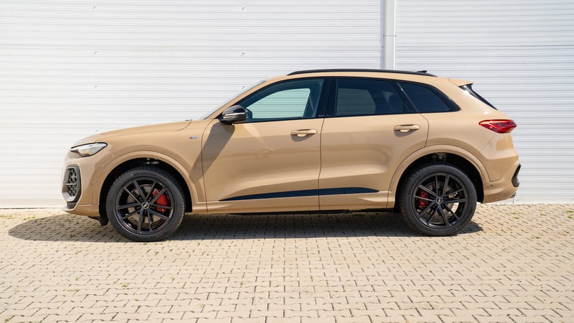 Obrázok Q5 SUV TDI quattro 150kW STR