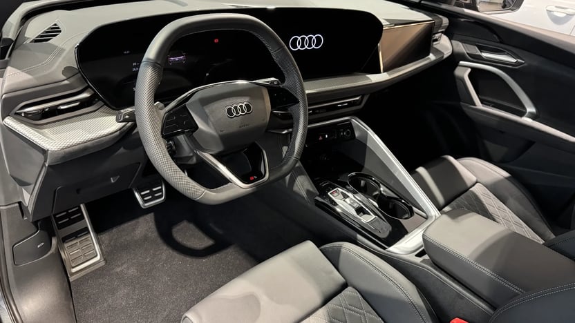 Obrázok Q5 SUV TDI quattro 150kW STR