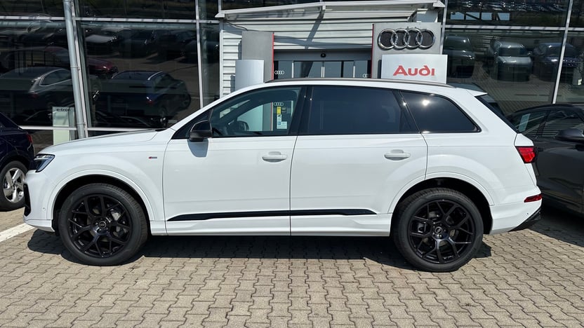 Obrázok Q7 S line 50 TDI quattro TT8