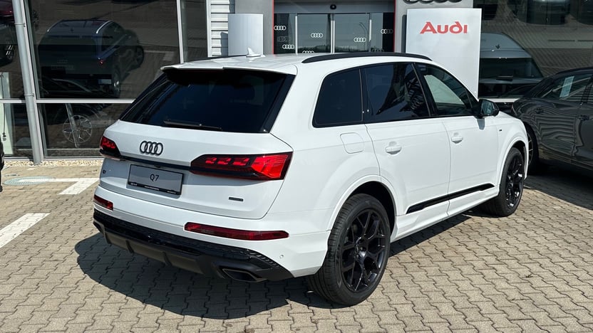 Obrázok Q7 S line 50 TDI quattro TT8
