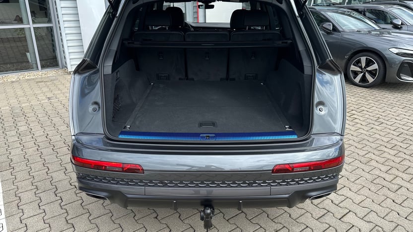 Obrázok Q7 S line 50 TDI quattro TT8