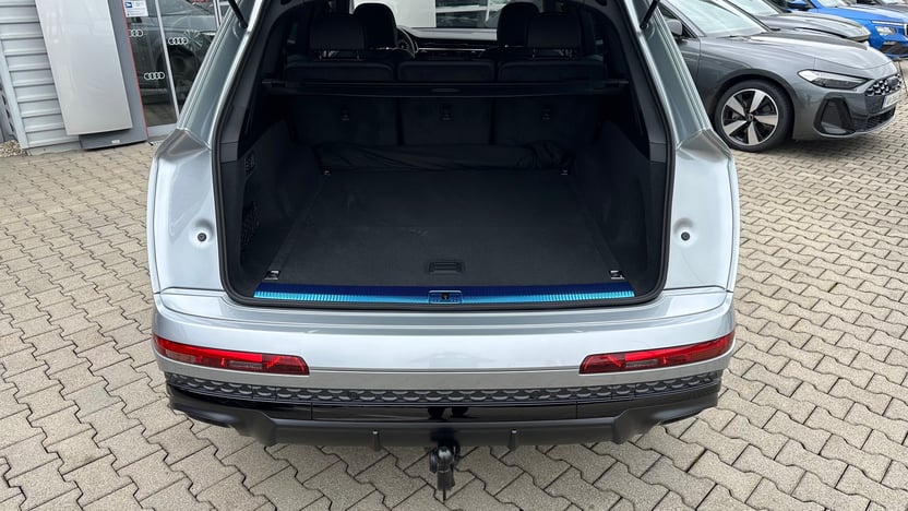 Obrázok Q7 S line 50 TDI quattro TT8