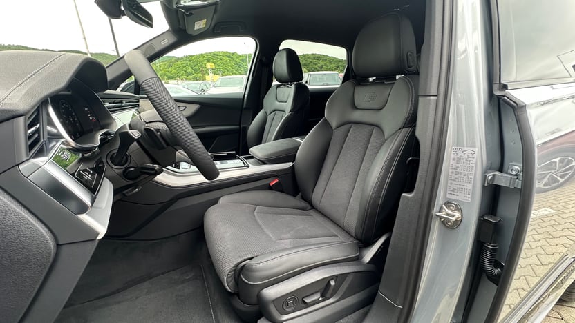 Obrázok Q7 S line 50 TDI quattro TT8