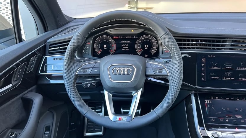 Obrázok Q7 S line 50 TDI quattro TT8