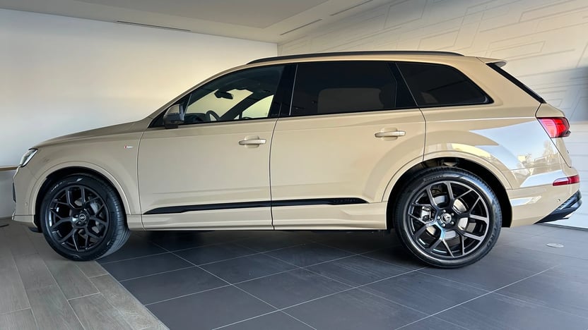 Obrázok Q7 S line 50 TDI quattro TT8