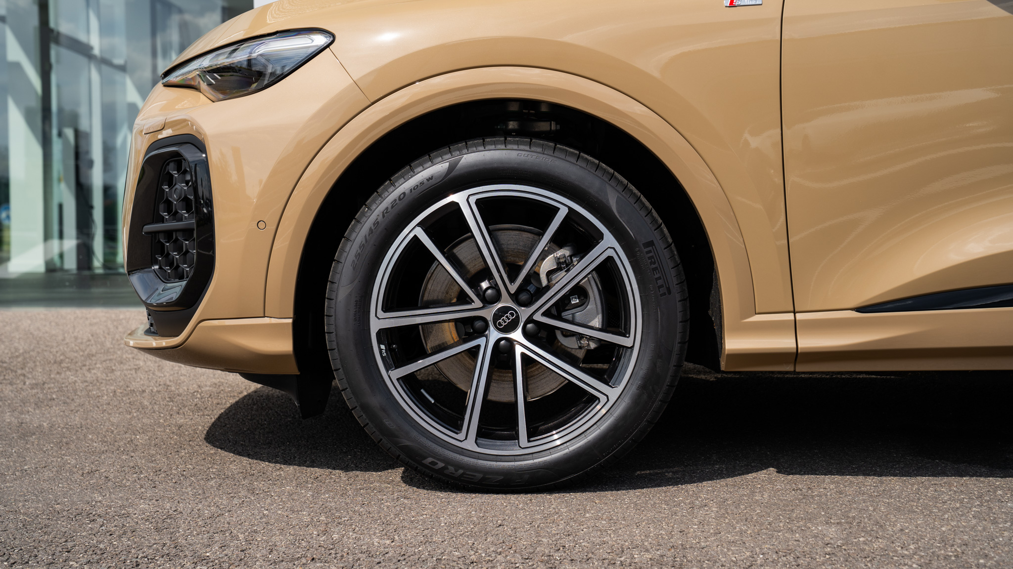 Obrázok Q5 SUV TDI quattro 150kW STR