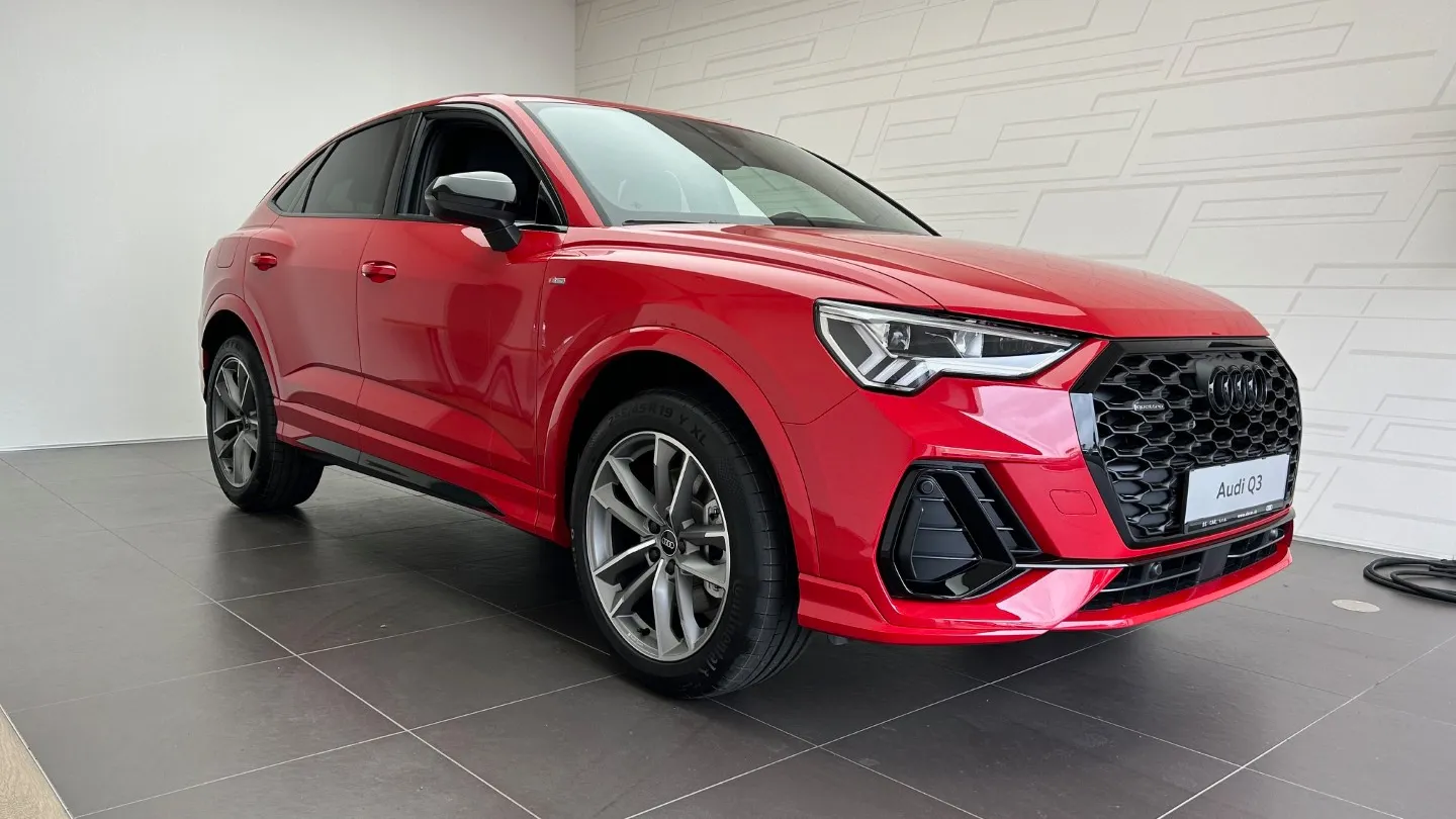 Obrázok Q3 Sportb. Sport edition 40 TFSI quattro