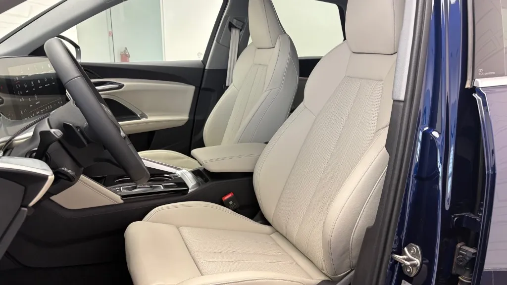 Obrázok Q5 SUV TDI quattro 150kW STR