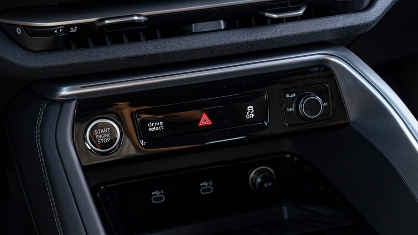 Obrázok Q5 SUV TDI quattro 150kW STR